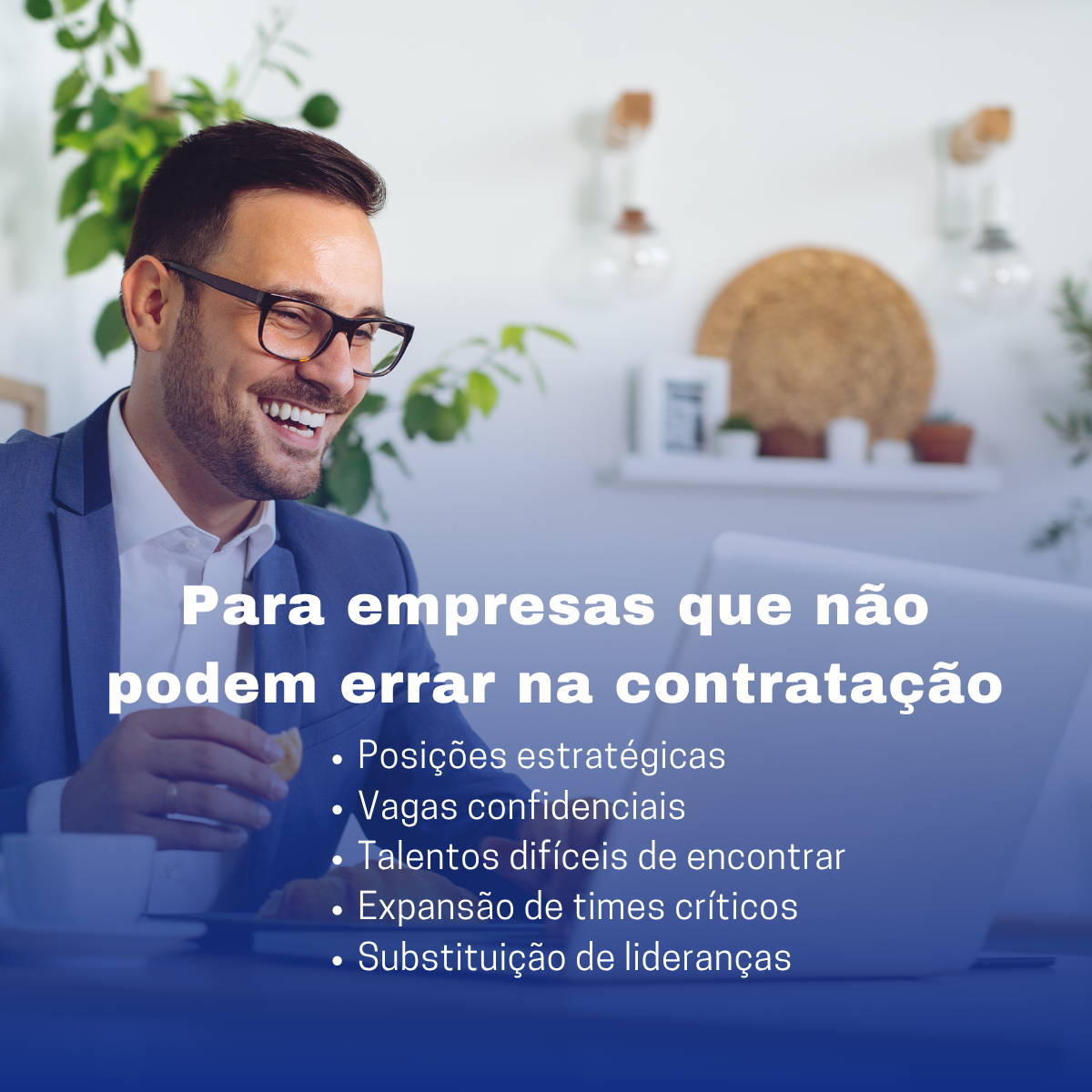 Alt=Especialista em chamada de vídeo com talento
